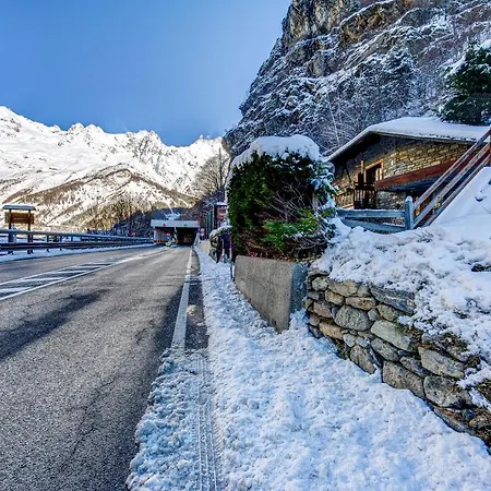 Lägenhet Casa Doretta Cir Vda 0212 Courmayeur